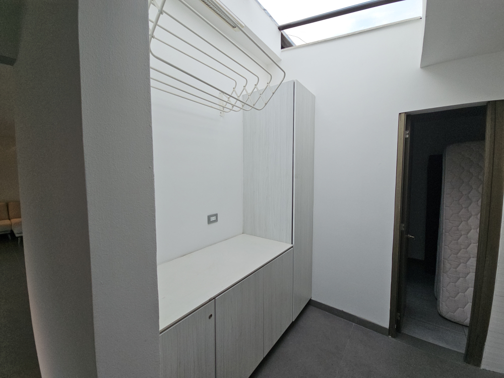 Preview Image 1