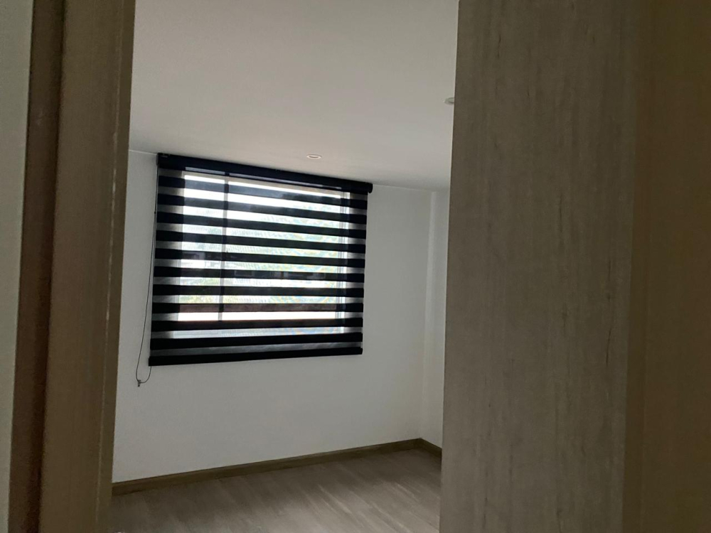 Preview Image 1